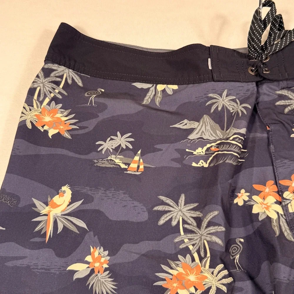 Quiksilver Board Shorts 40 Navy Blue Highline Surfsilk Tropical Island Camo